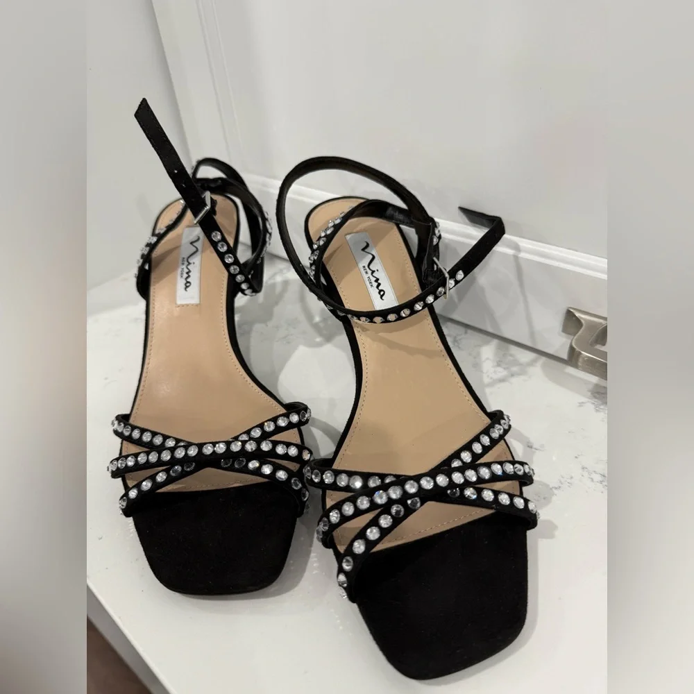 NINA NEW Laura Ankle Strap Sandal (Women) sizes 8 & 8.5
